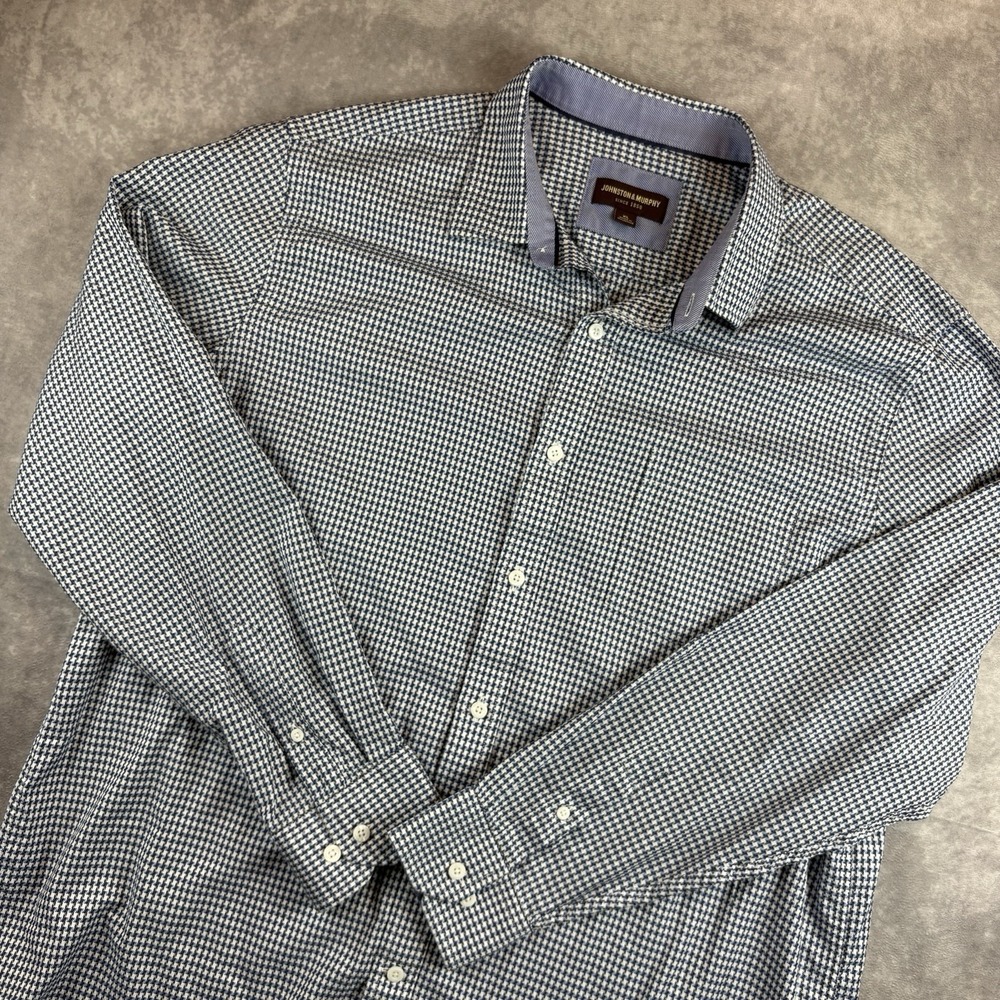 Johnston & Murphy Button Up Shirt Mens XL Blue Geometric All Over Print Preppy